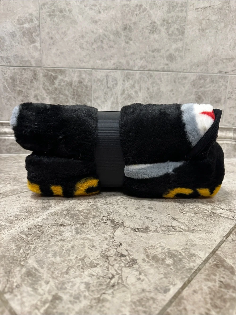 NFL Pittsburgh Steelers Football Throw Blanket NEW 60” X 70” Faux Fur Soft Black